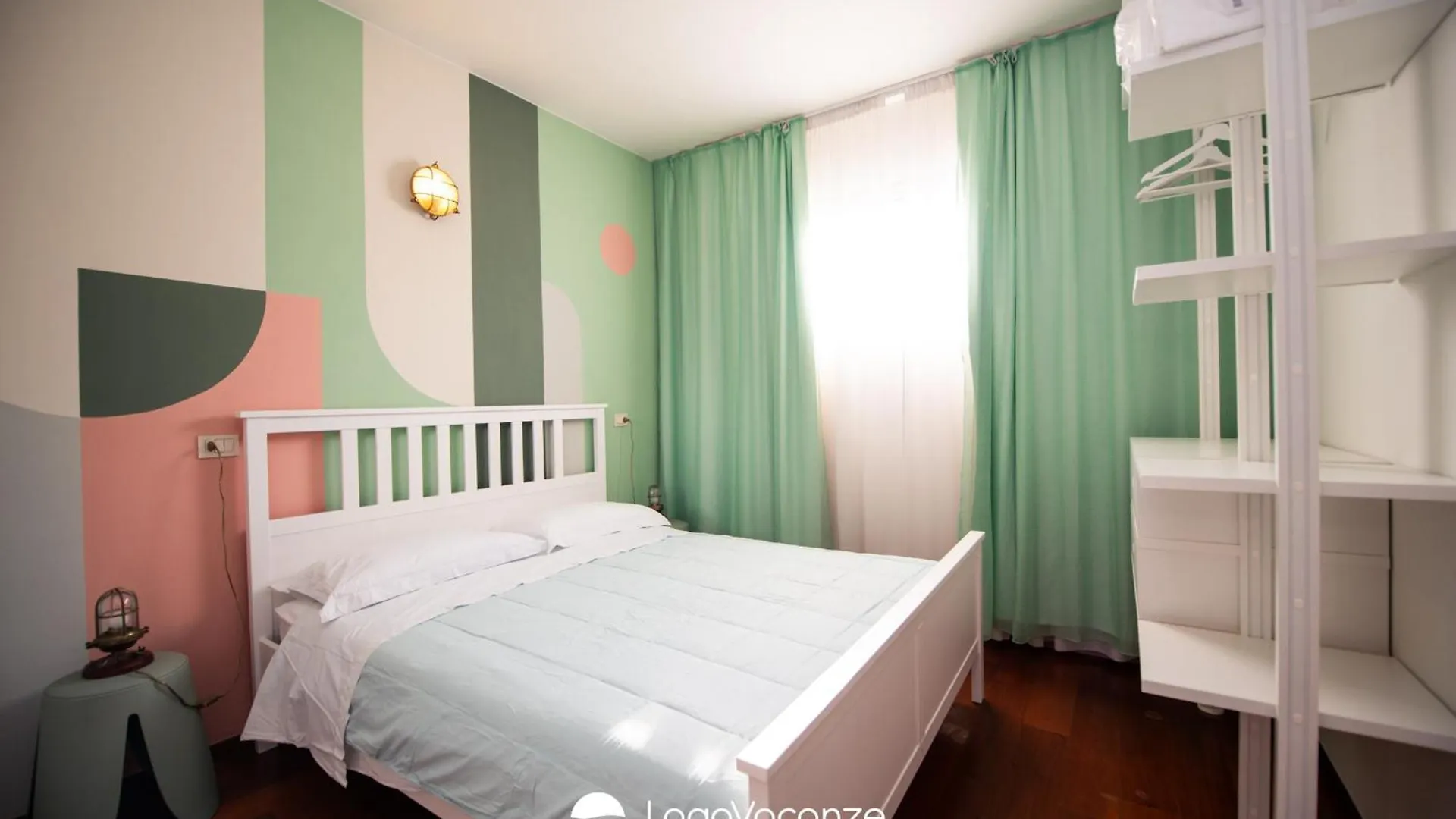 Apartment Specchio Sul Lago Manerba del Garda