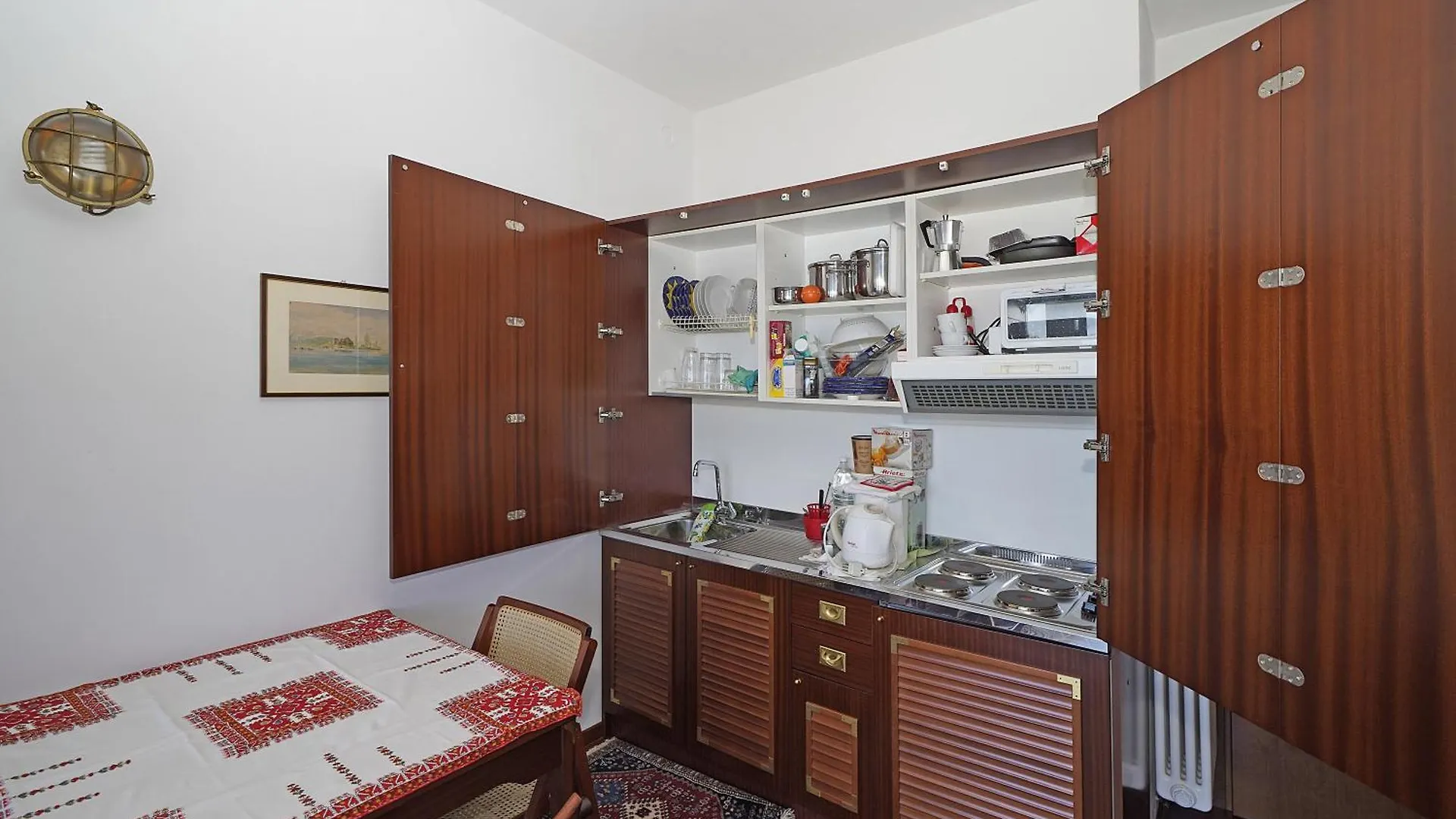 Apartamento Specchio Sul Lago Manerba del Garda Itália