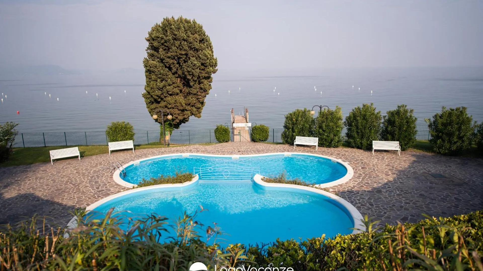 Specchio Sul Lago Manerba del Garda
